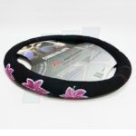 CUBREVOLANTE TUNING M NEGRO CON FLORES FEM. (37-39 CM) - Imagen 2